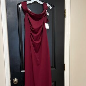 Elegant Burgundy Wedding Dress